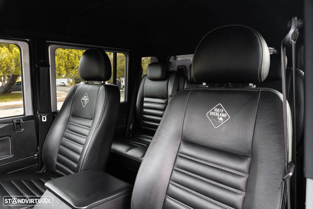 Land Rover Defender 110 CC 2.2 CRD SE - 18