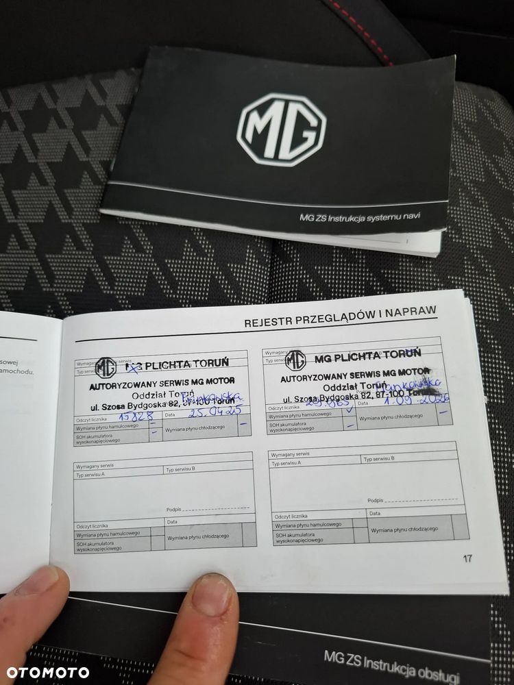 MG ZS - 14