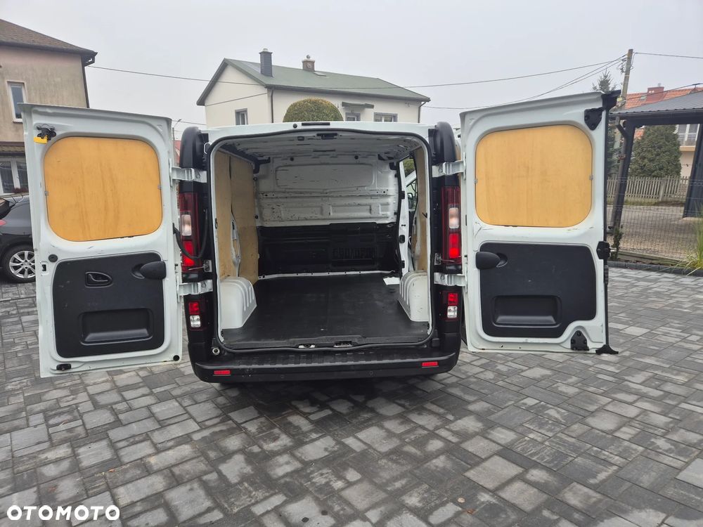 Renault Trafic - 11