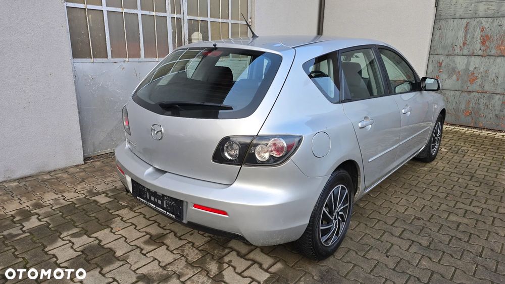 Mazda 3 1.6 Sport Active Plus - 4