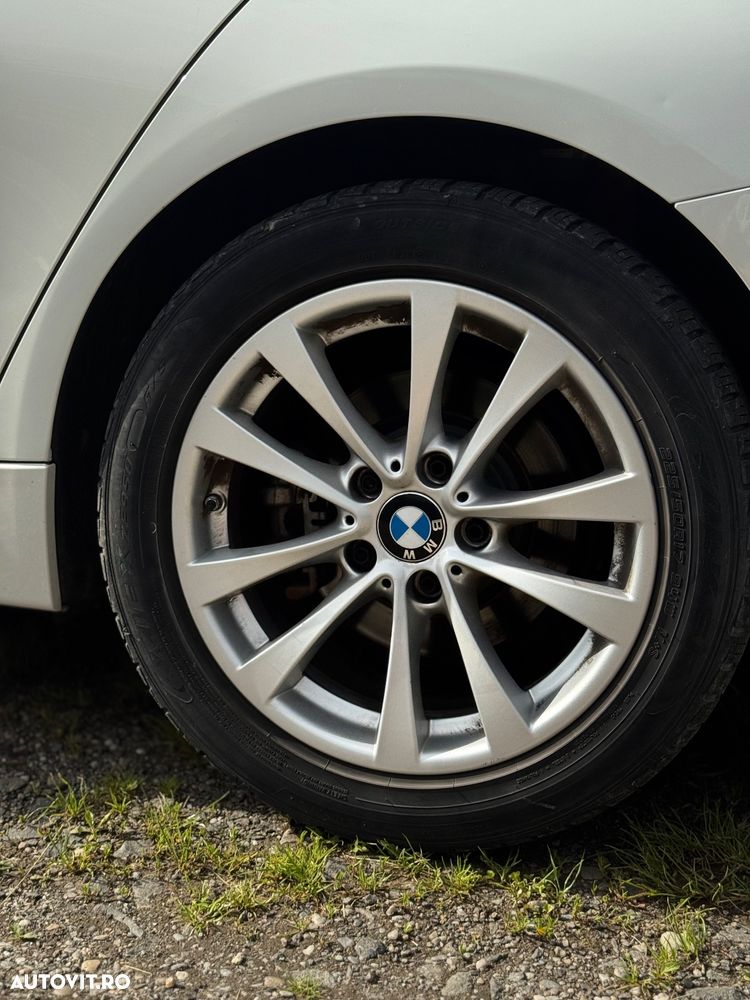 BMW Seria 3 320i AT - 5