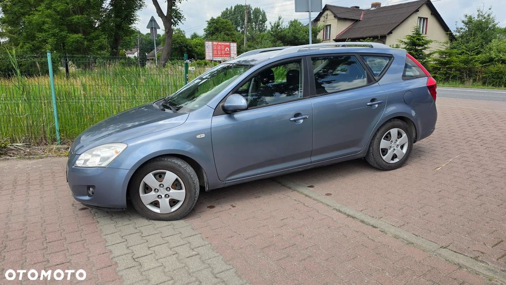 Kia Ceed 1.4 CVVT LX - 28