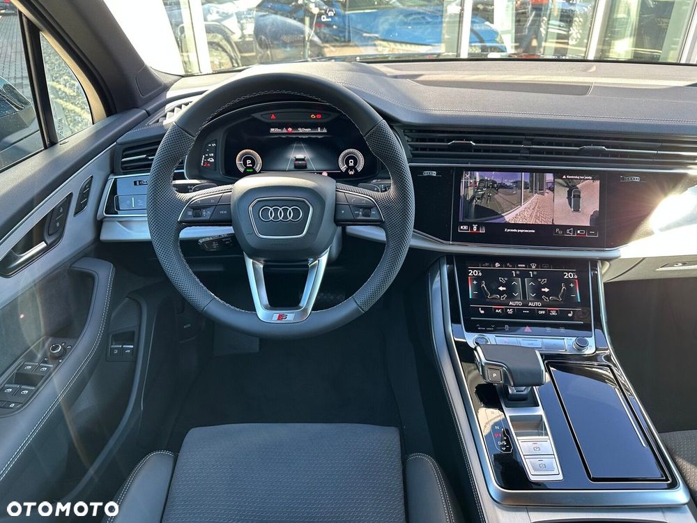 Audi Q7 - 17