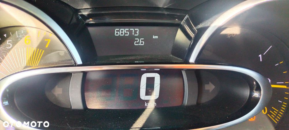 Renault Clio TCe 90 Limited - 11