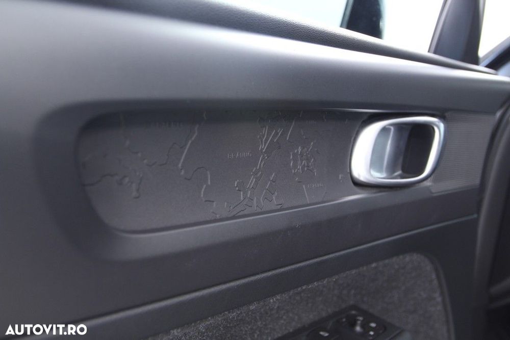 Volvo XC 40 - 20