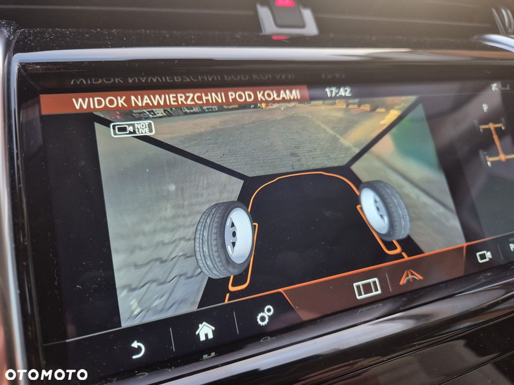 Land Rover Discovery Sport 2.0 D180 HSE - 12