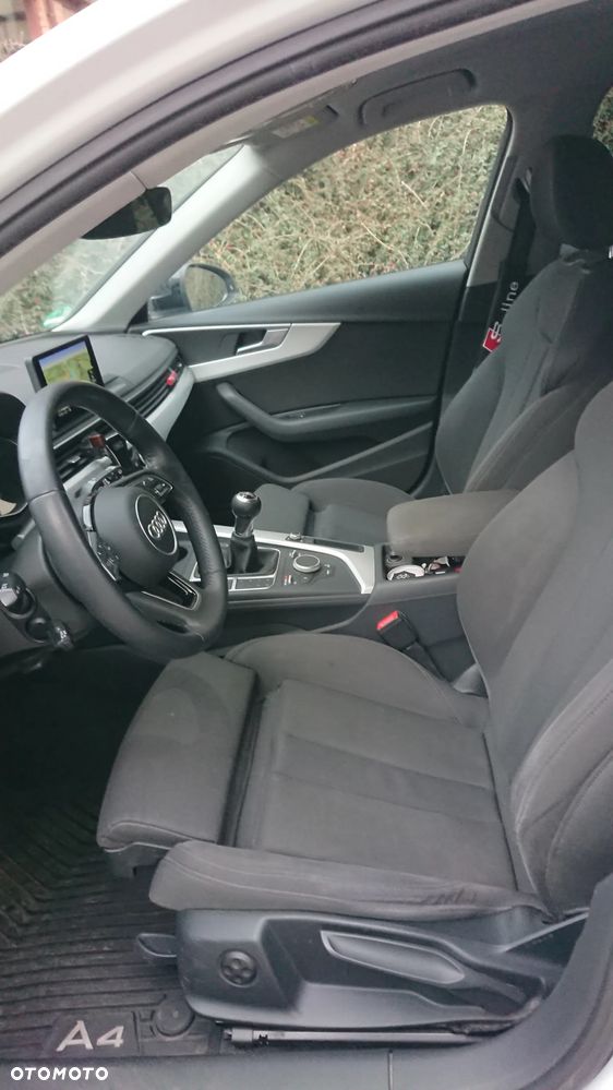 Audi A4 Avant 2.0 TDI DPF clean diesel quattro S line Sportpaket - 12
