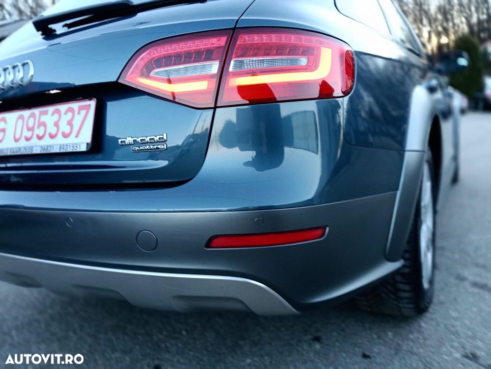 Audi A4 Allroad 2.0 TDI Quattro S tronic - 33