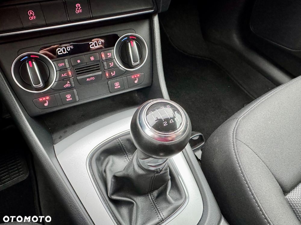 Audi Q3 2.0 TDI Design - 22