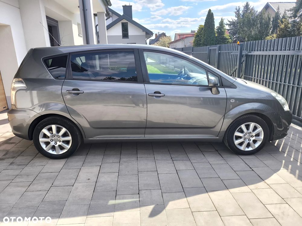 Toyota Corolla Verso 1.8 Luna - 10