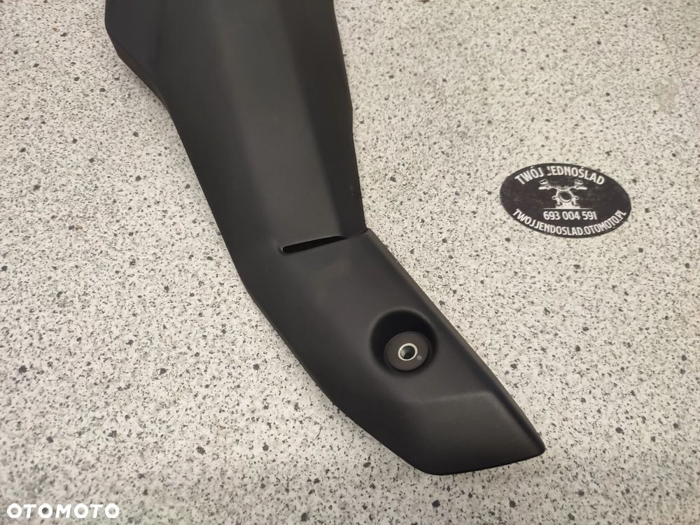 Osłona wydechu, tłumika Suzuki V-Strom 800 - 4