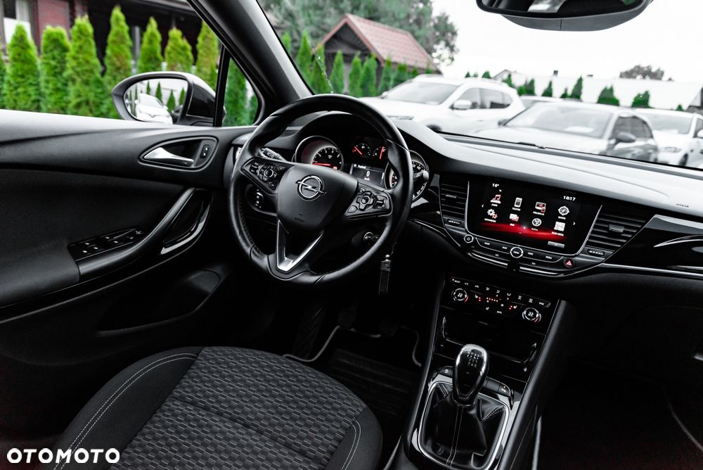 Opel Astra 1.4 Turbo Dynamic - 25