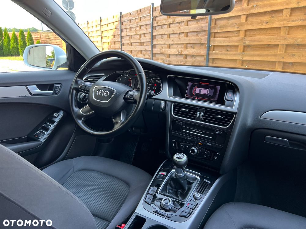 Audi A4 Avant 2.0 TDI - 17