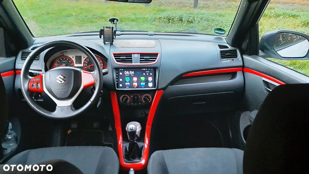 Suzuki Swift 1.2 X-ITE - 8