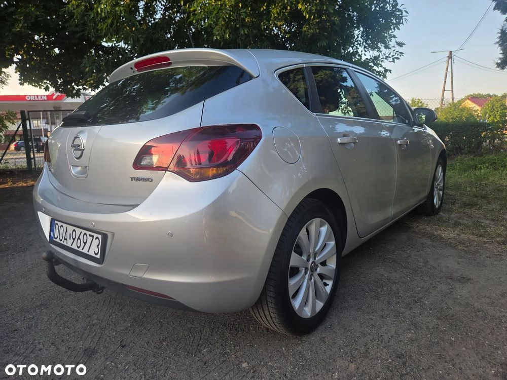 Opel Astra 1.4 Turbo Style - 11