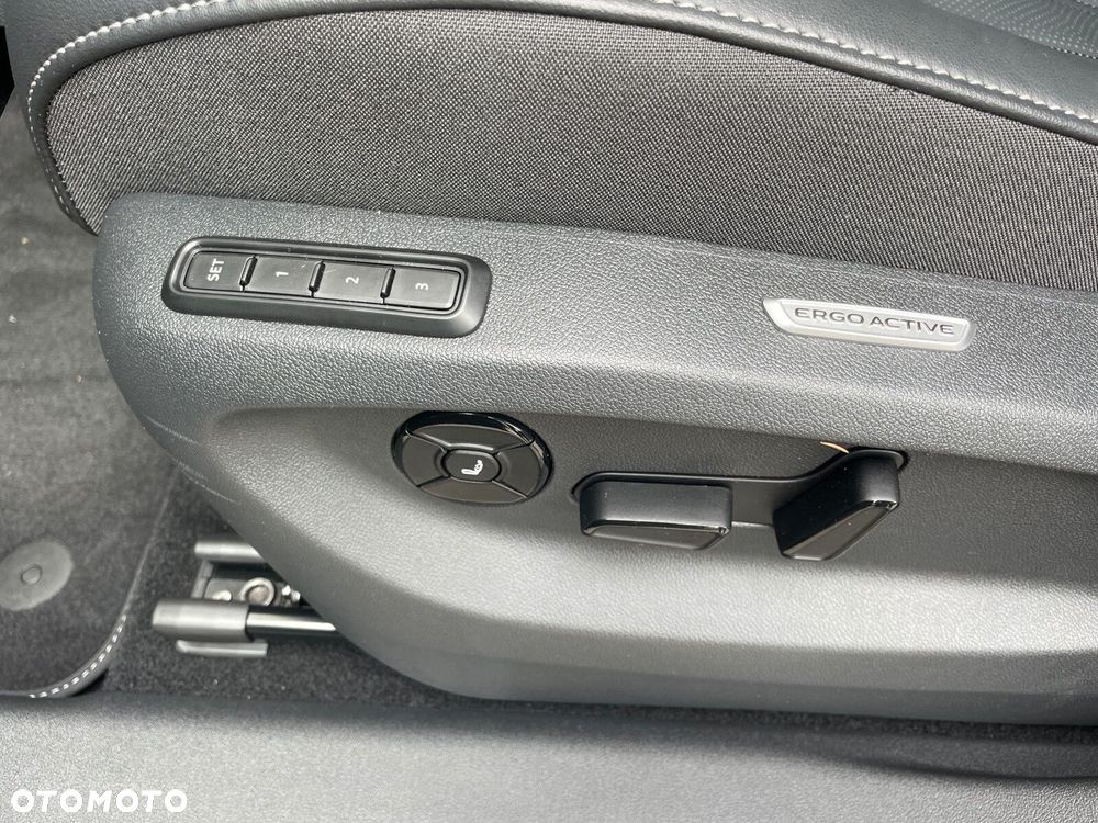 Volkswagen Tiguan 2.0 TDI 4Mot R-Line Plus DSG - 27