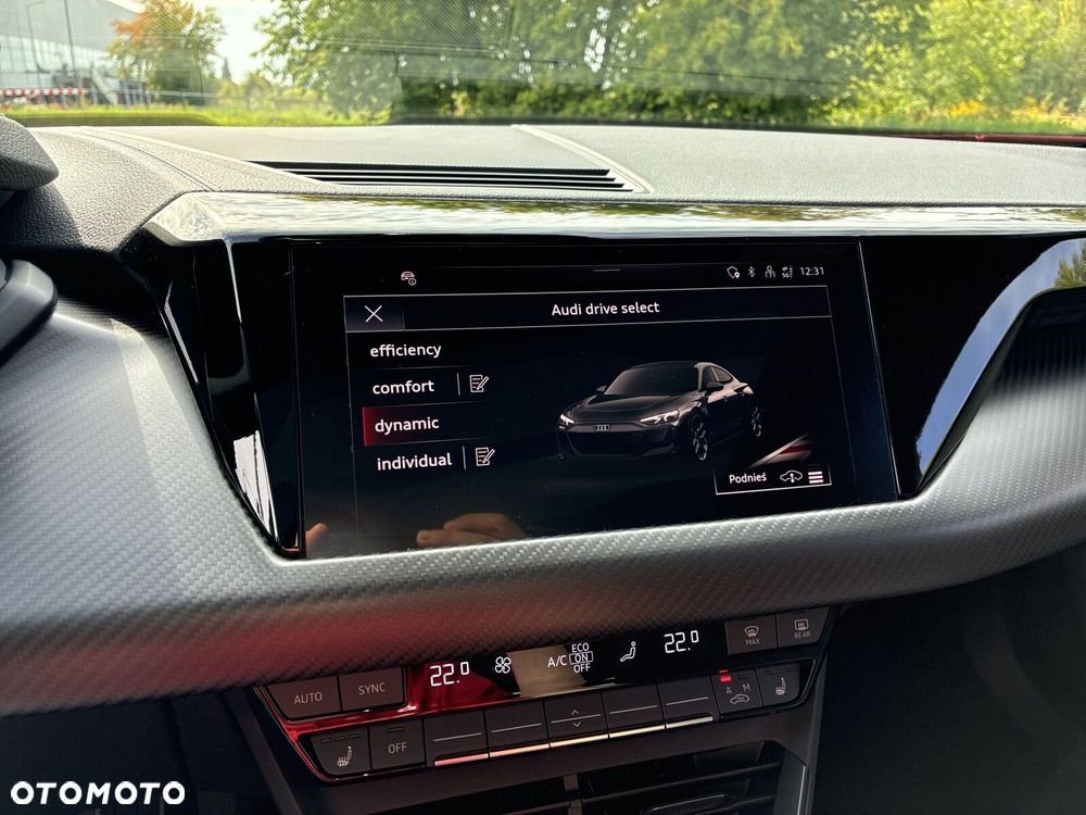 Audi e-tron GT - 25