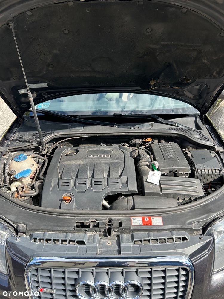 Audi A3 2.0 TDI DPF S line Sportpaket - 7