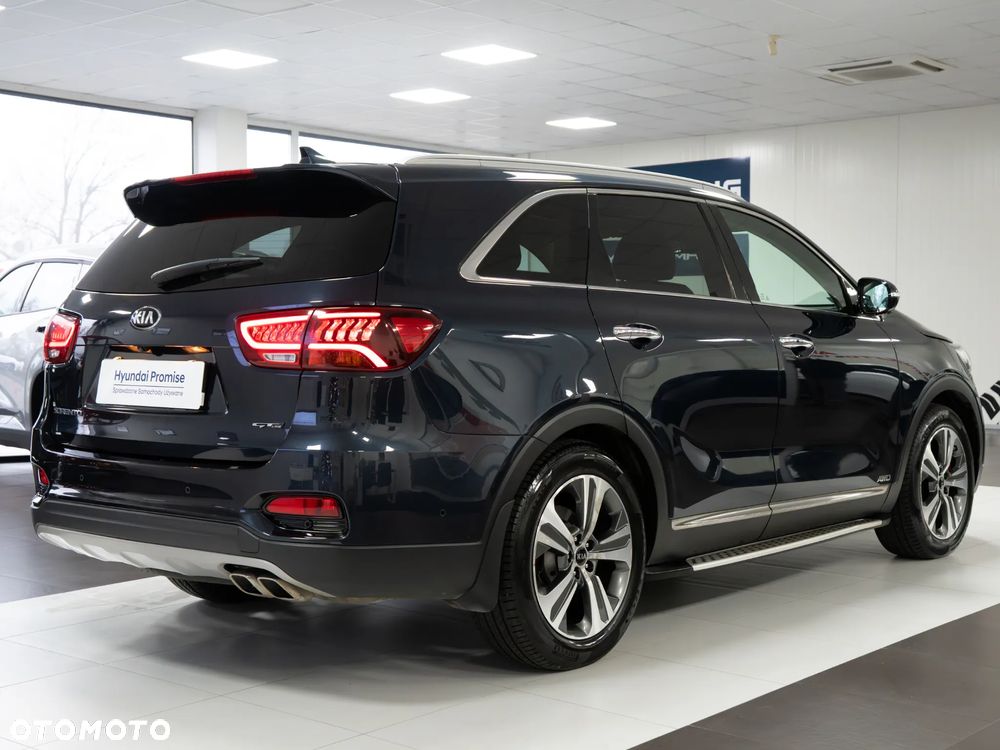 Kia Sorento 2.0 CRDI GT Line - 6