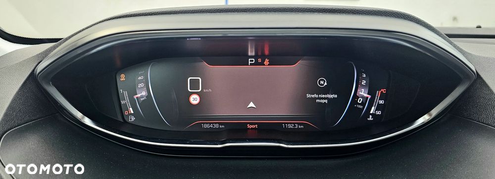 Peugeot 5008 BlueHDI 130 EAT8 Allure Business-Paket - 28