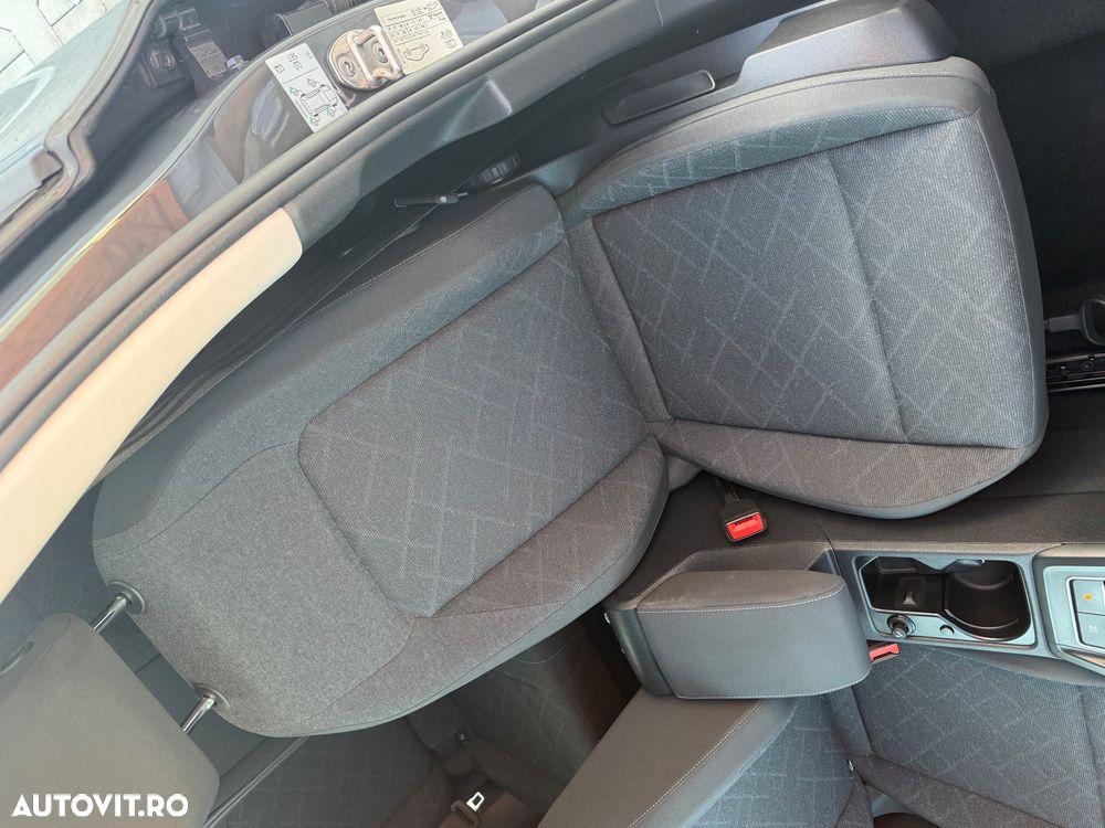 Volkswagen Golf 1.0 TSI Comfortline - 15