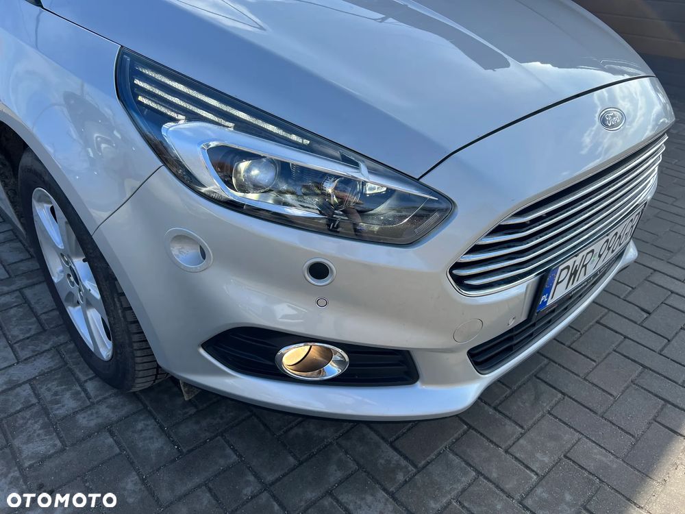 Ford S-Max - 38