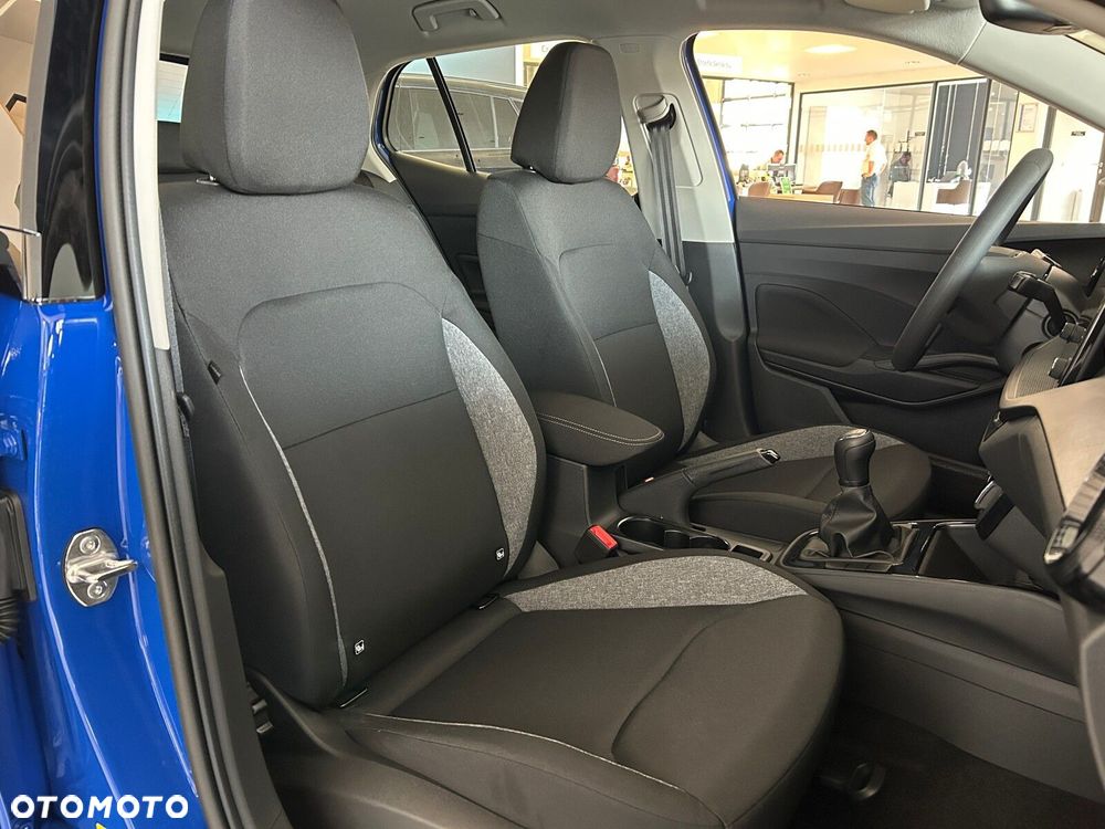 Skoda Fabia 1.0 Essence - 11