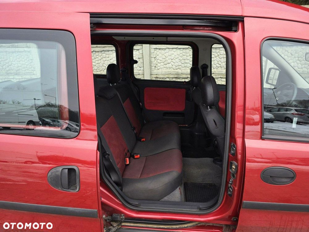 Opel Combo - 17