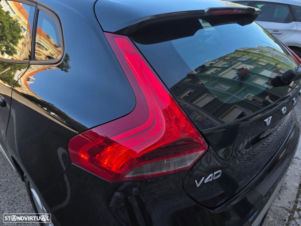 Volvo V40 Cross Country 1.6 D2 Summum - 59