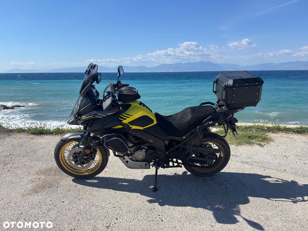 Suzuki V-STROM - 16