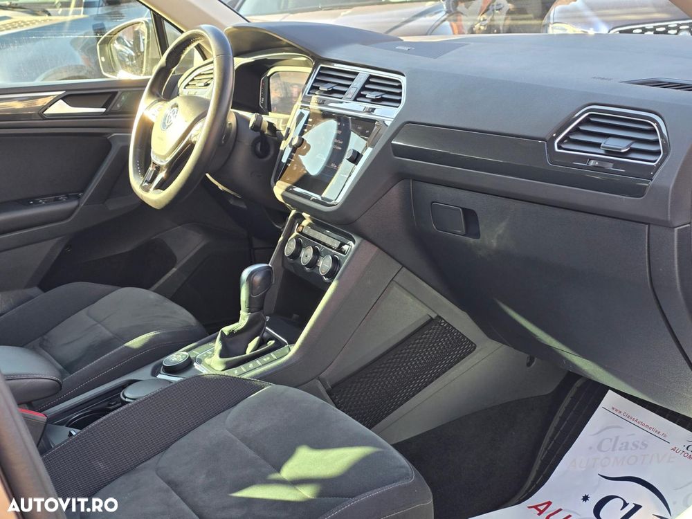 Volkswagen Tiguan - 13