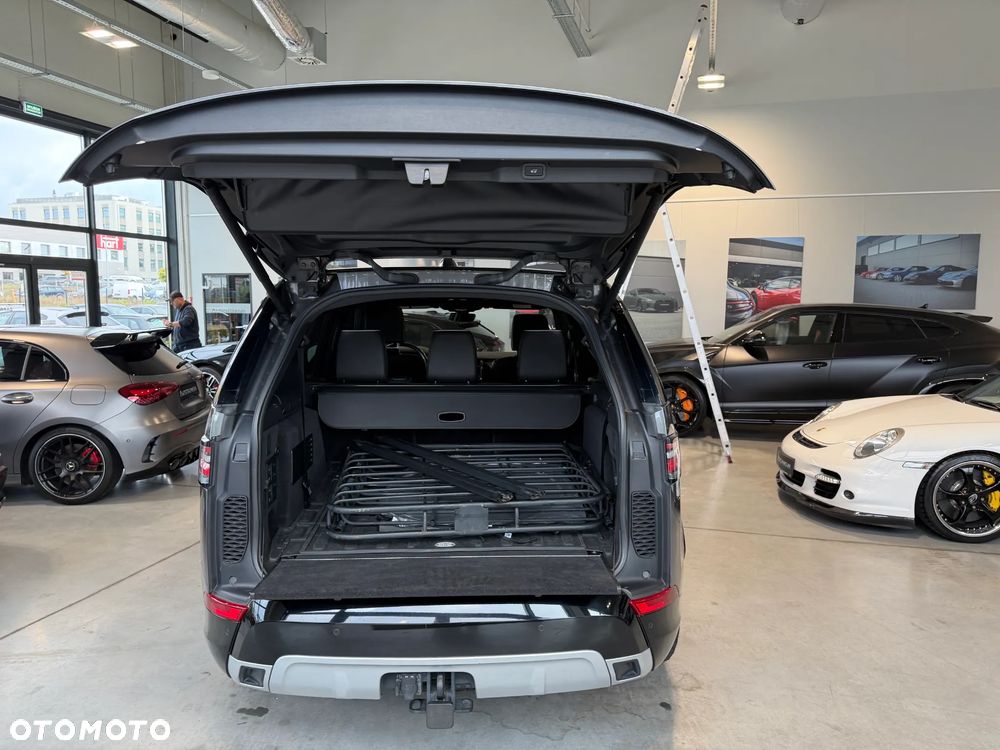 Land Rover Discovery 3.0 Td6 SkyView Edition - 32