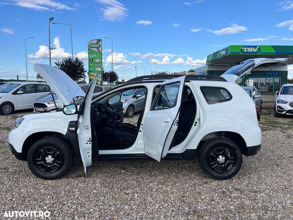 Dacia Duster 1.6 SCe 4WD Essential - 20