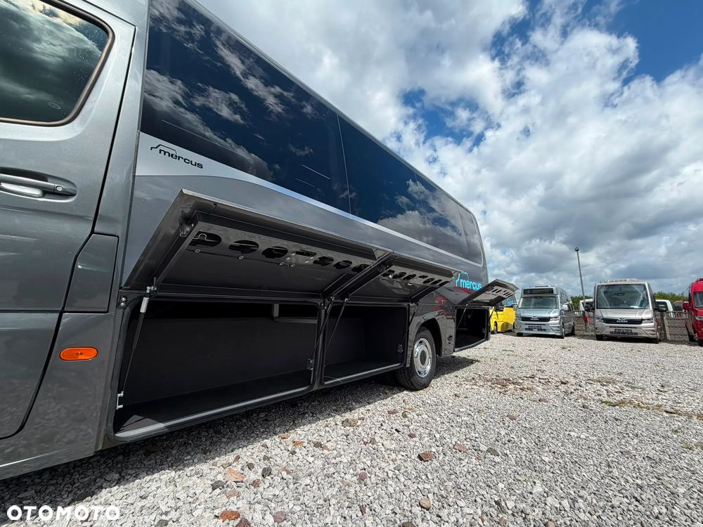 Mercedes-Benz Sprinter 519 - 10