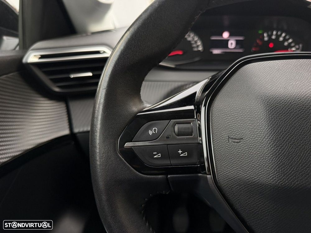 Peugeot 208 1.2 PureTech Active Pack - 21