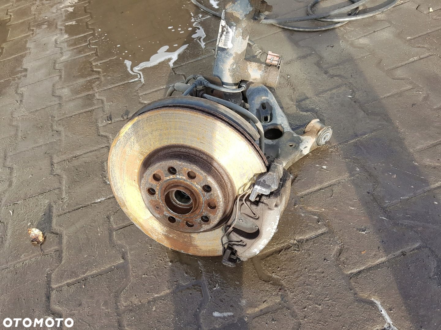 VW PASSAT CC 2.0 TDI AMORTYZATOR AKTYWNY ZWROTNICA PRAWA PRZÓD - 2