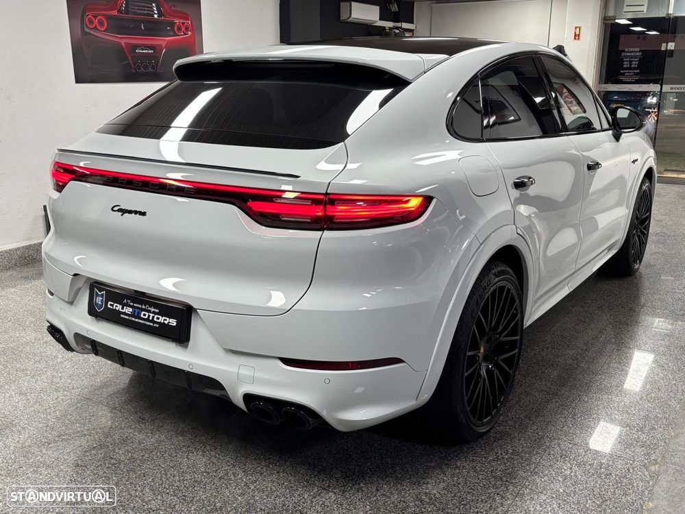 Porsche Cayenne E-Hybrid Tiptronic S Black Edition - 10