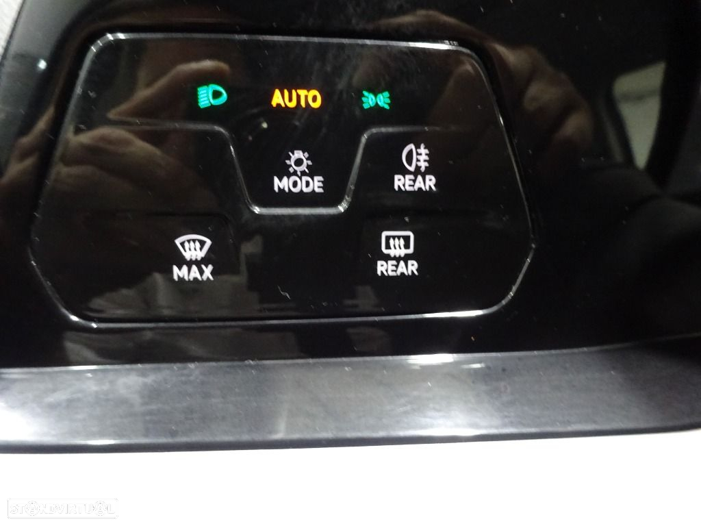 VW Golf 2.0 TDI Life - 10