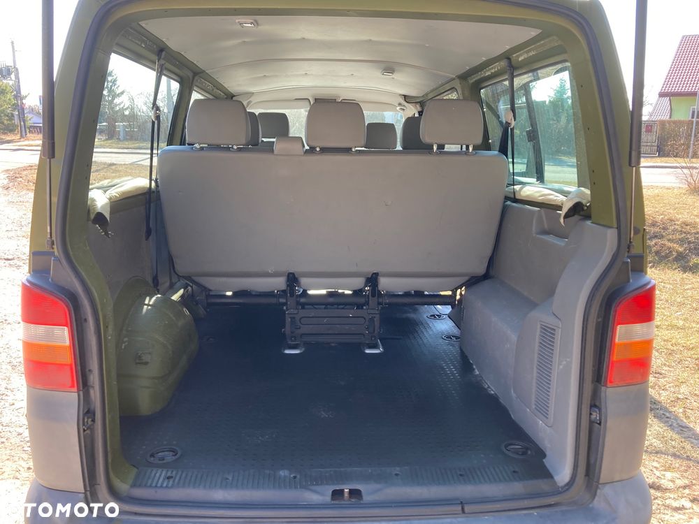 Volkswagen Transporter - 11