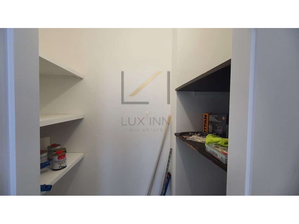 T2 Renovado em Paio Pires - Grande imagem: 5/21