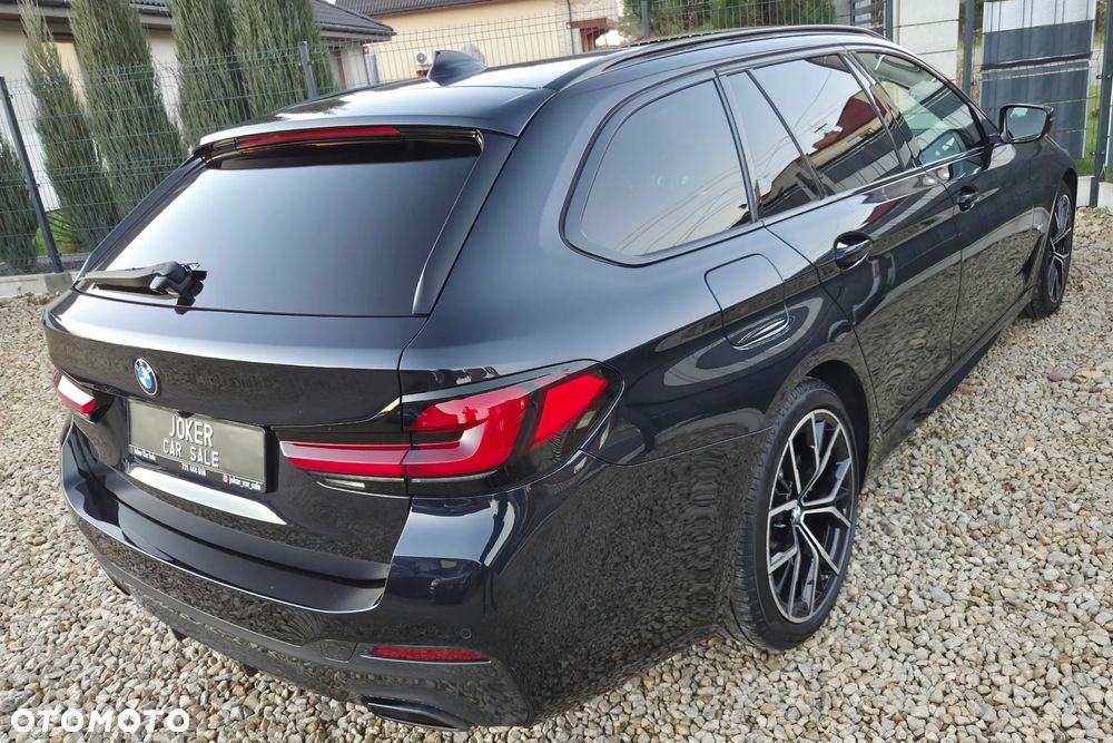 BMW Seria 5 520d xDrive Touring M Sport Edition - 4