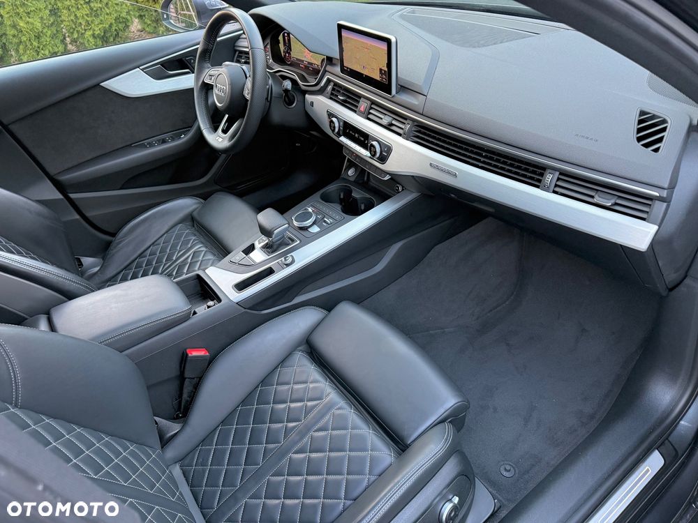 Audi A4 Avant 40 TDI Quattro S Line S tronic - 23