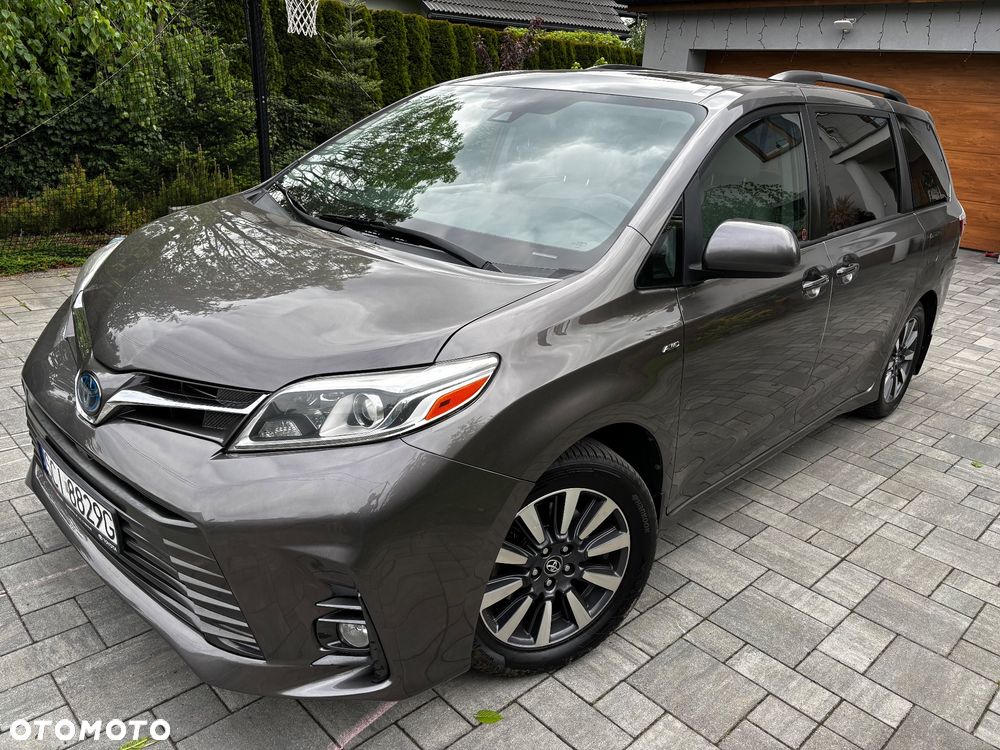 Toyota Sienna 3.5 V6 XLE AWD - 2