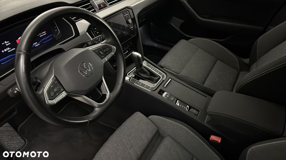 Volkswagen Passat 2.0 TDI EVO Business DSG - 9