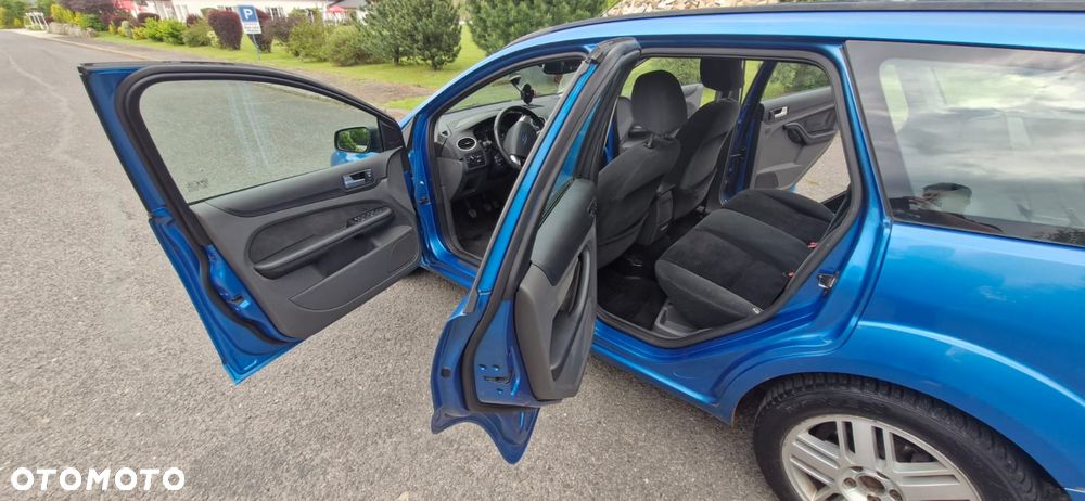 Ford Focus 1.6 TDCi Ambiente - 14