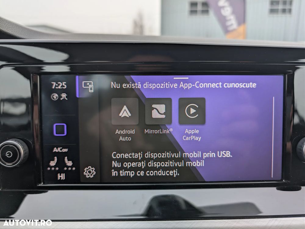 Volkswagen Golf 1.5 TSI ACT Style - 29