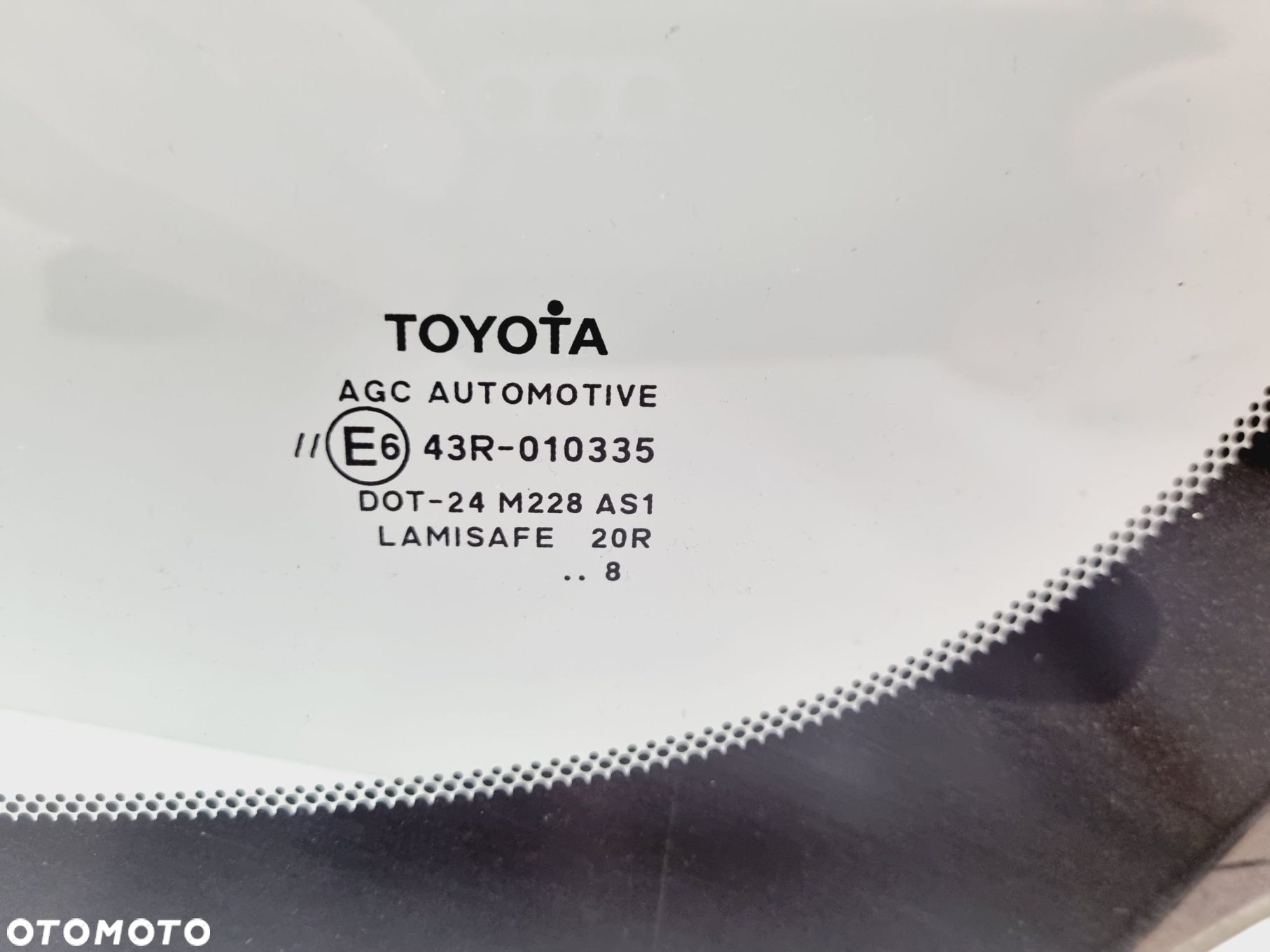 Szyba przednia TOYOTA AURIS HATCHBACK 5D 2012-2018 - 5
