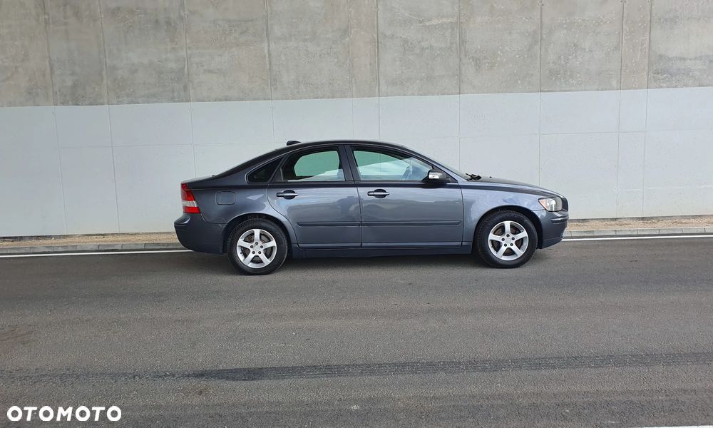 Volvo S40 1.8 Momentum - 8