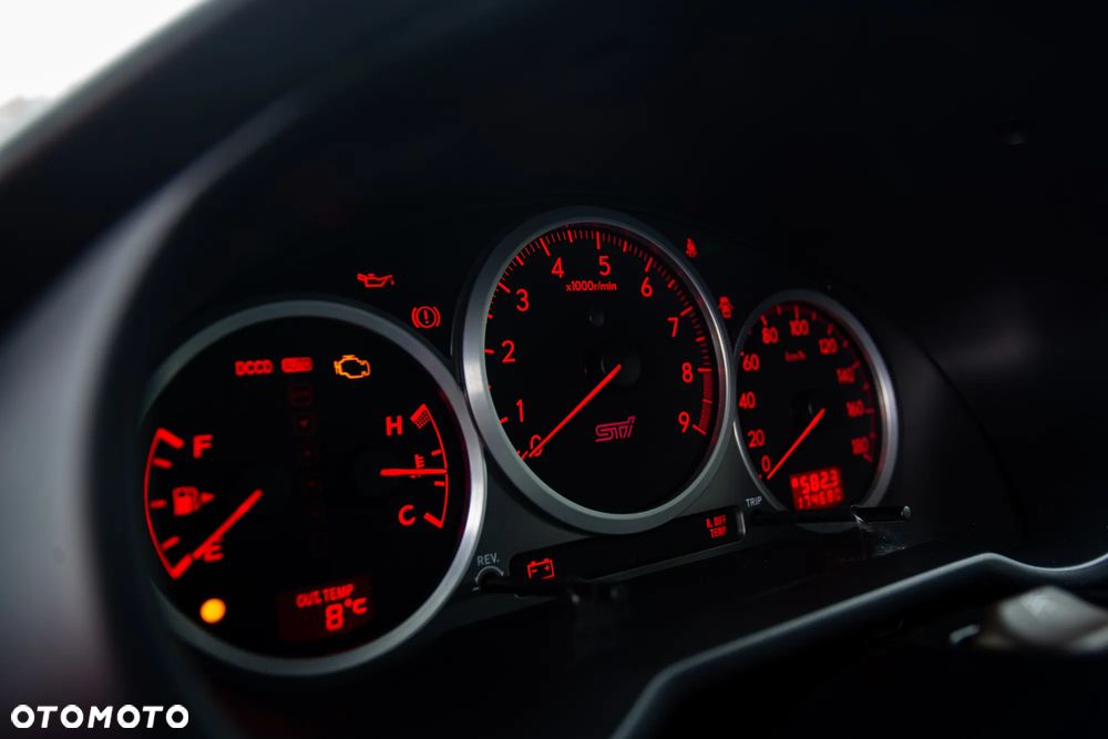 Subaru Impreza WRX STI - 34