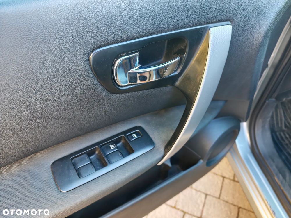 Nissan Qashqai 1.6 Acenta - 15